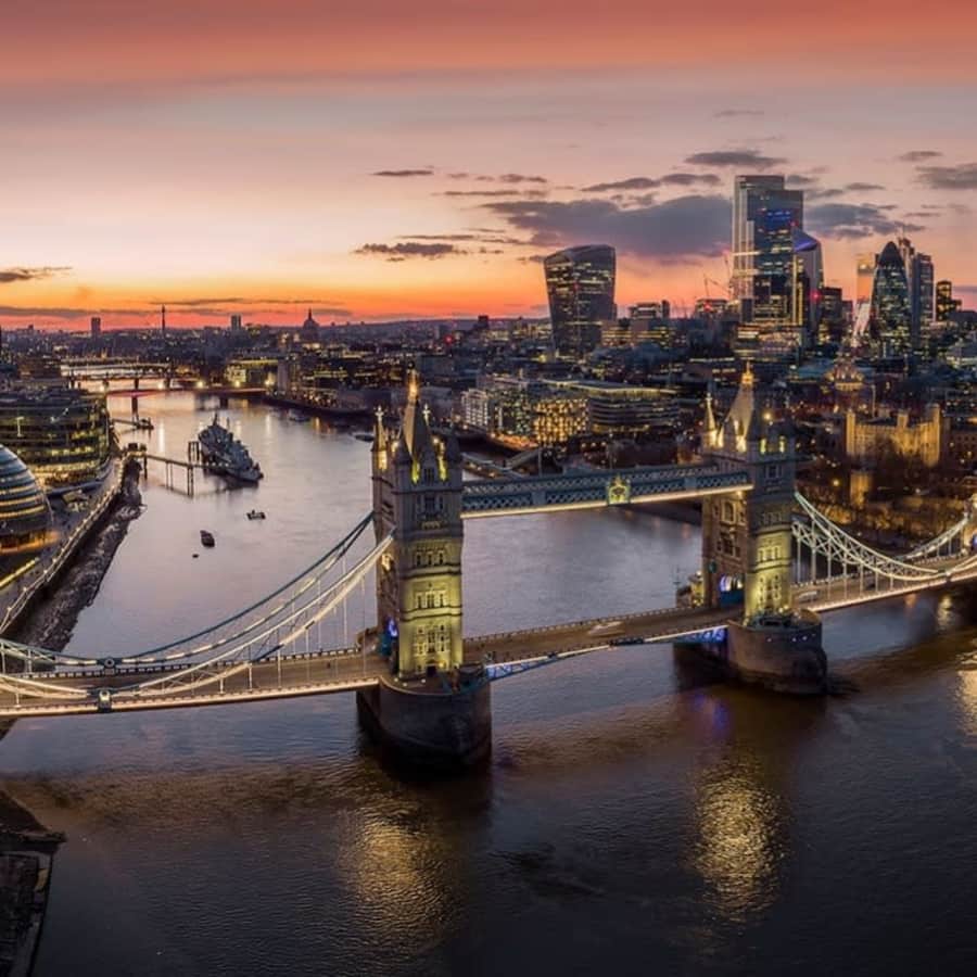 6-Night London and Paris Flight & Hotel Vacation: From $939 per person 6-Night London and Paris Flight & Hotel Vacation: From $939 per person