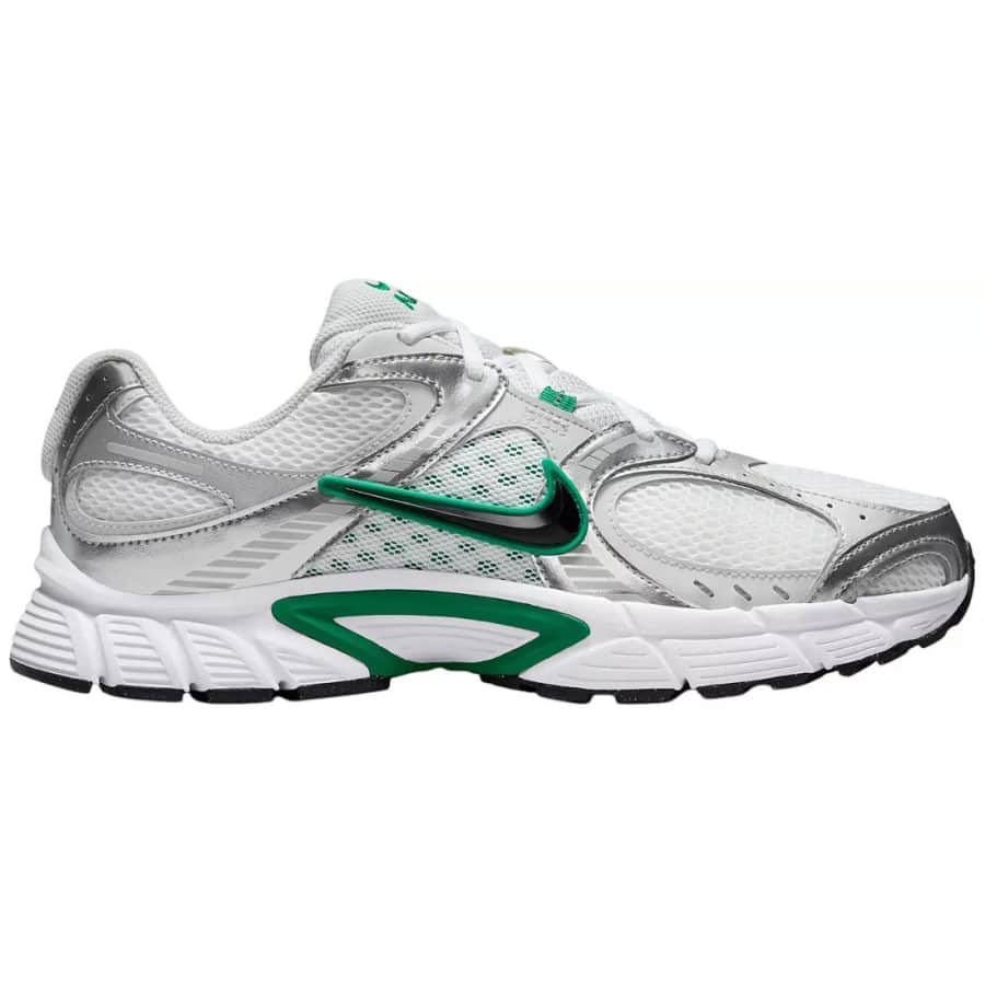 Nike Men's V5 RNR Shoes: $72 Nike Men's V5 RNR Shoes: $72