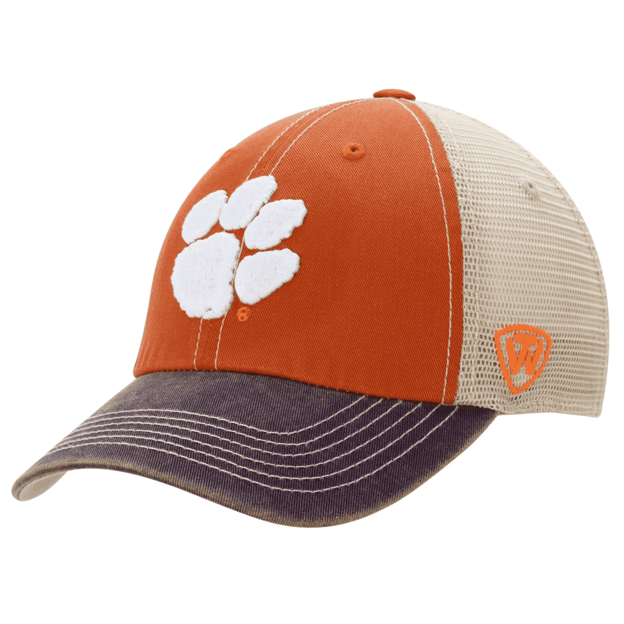 Men's Hats Holiday Doorbuster Deals at Fanatics: Up to 73% off, from $6