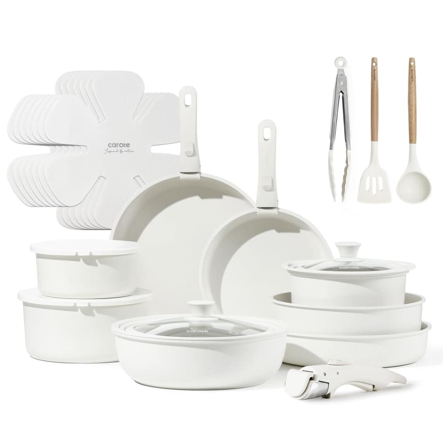 Carote Detachable Handle Nonstick Cookware 25-Piece Set: $100