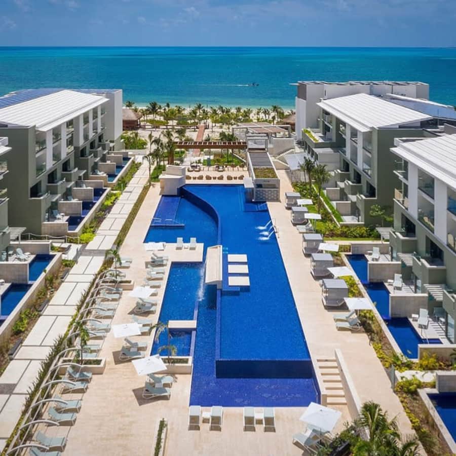 3-Night Costa Mujeres Flight & All-Inclusive Resort Vacation: From $559 per person