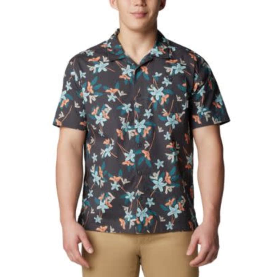 Columbia Men's Arrow Springs Button-Up Shirt: $19.93