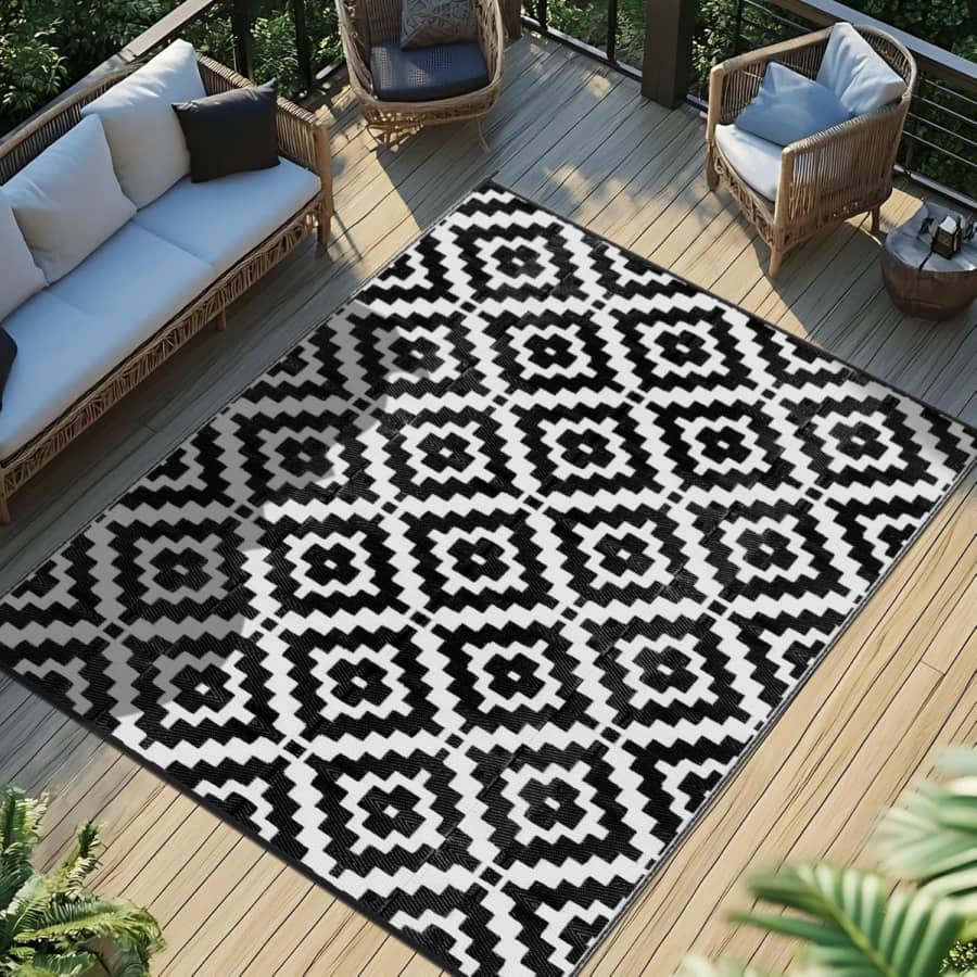 Favoyard 5x8ft Outdoor Rug: $15 Favoyard 5x8ft Outdoor Rug: $15
