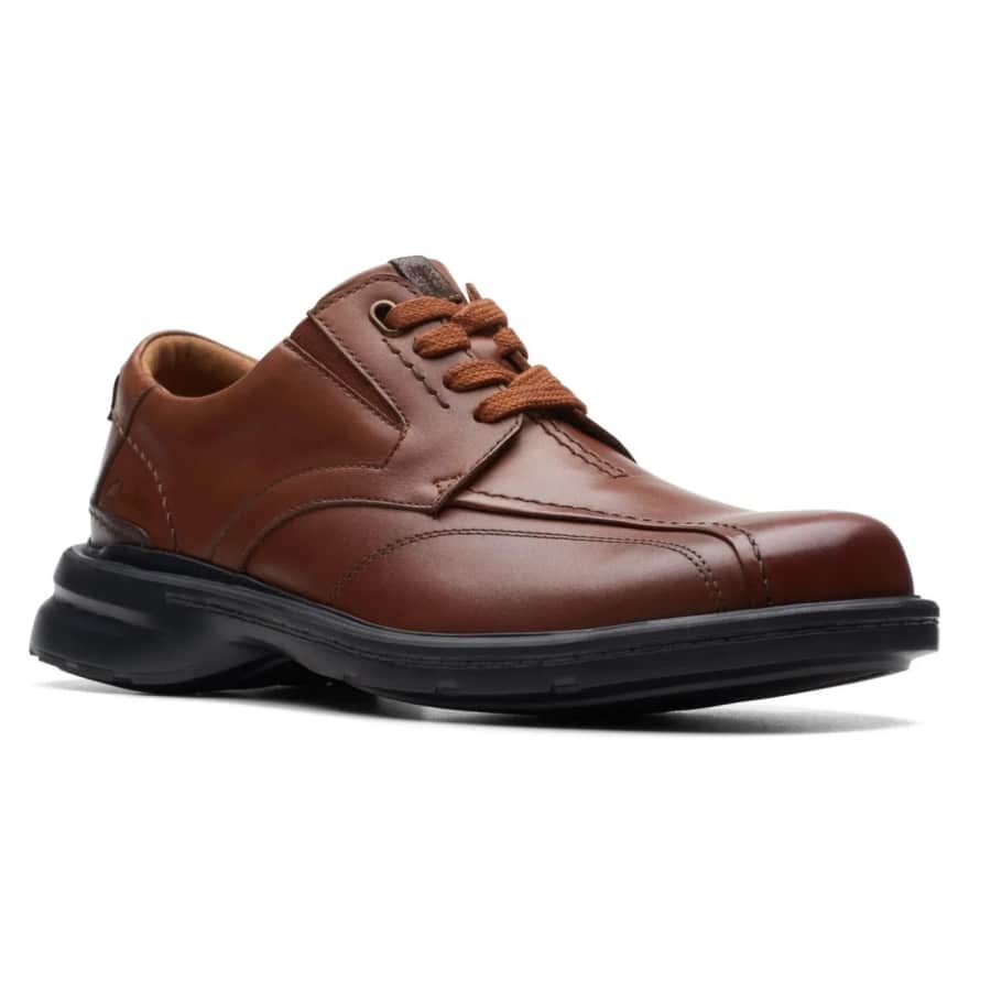 Clarks Men's Gessler Casual Shoes: $34.99