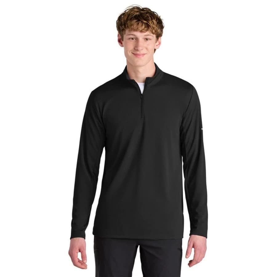 The North Face Men 's Ambition Tech 1/4 Zip Pullover: $39.99