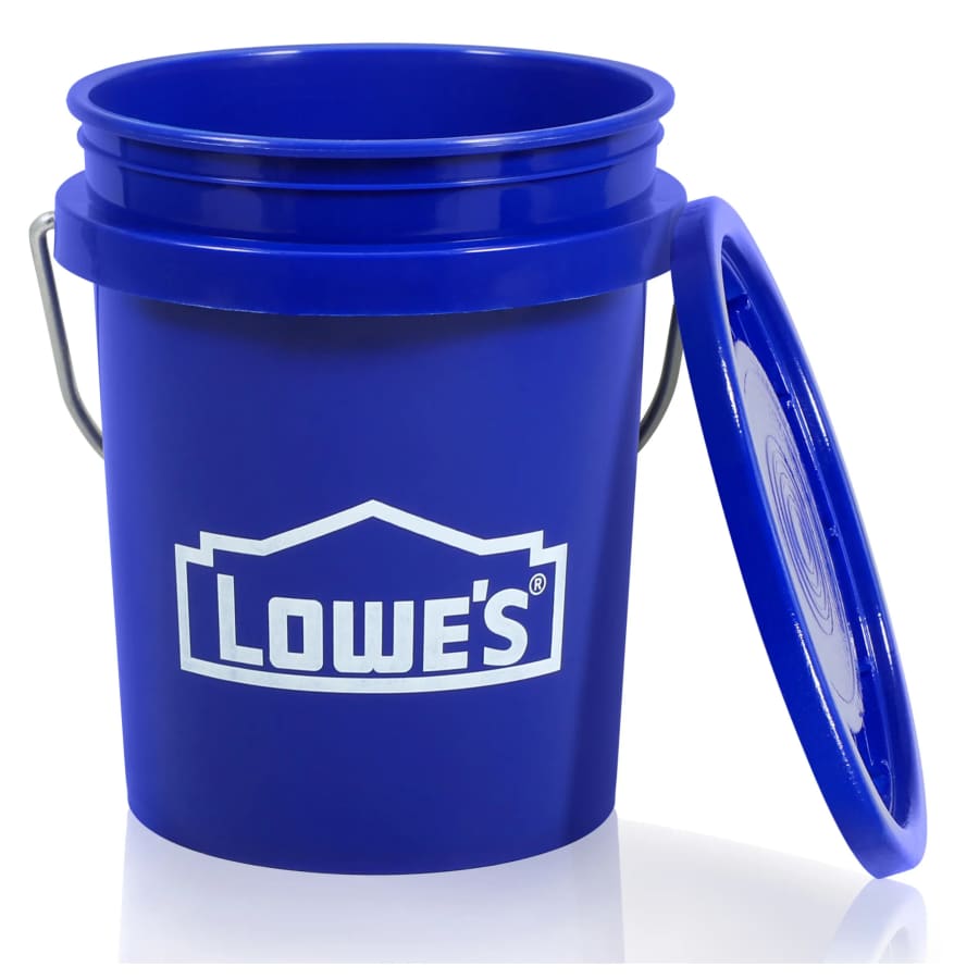 Lowe's 0.4-Quart Bucket w/ Lid: $1.98