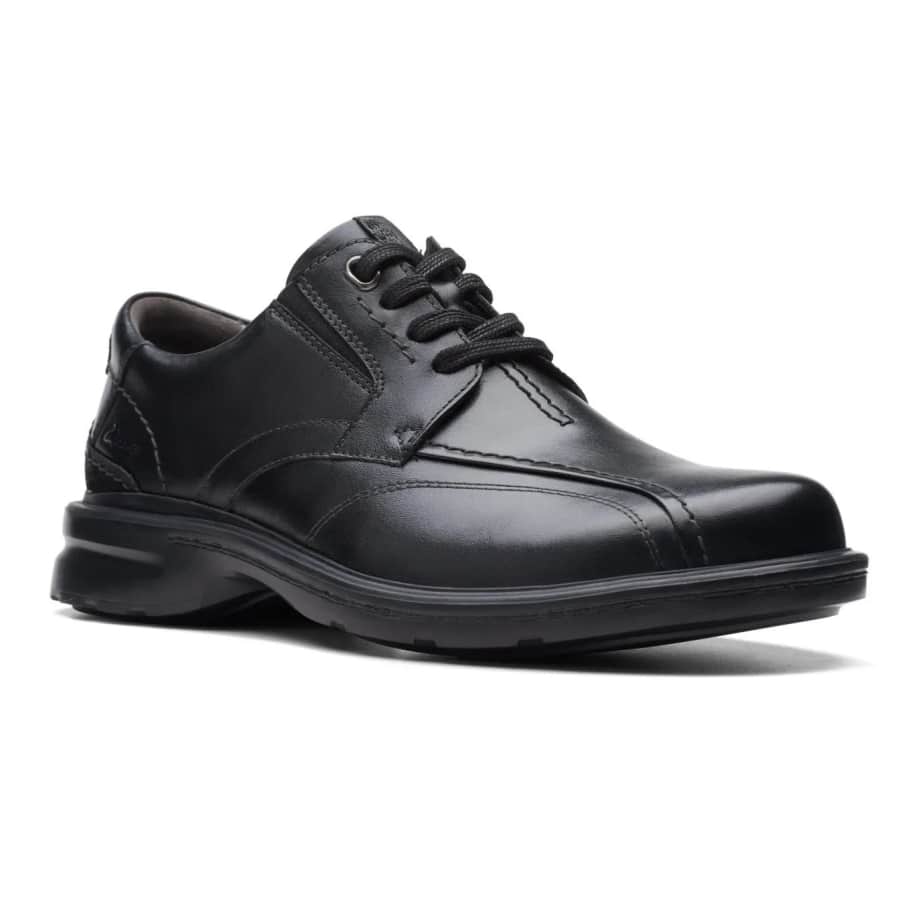 Clarks Men's Gessler Casual Shoes: $34.99