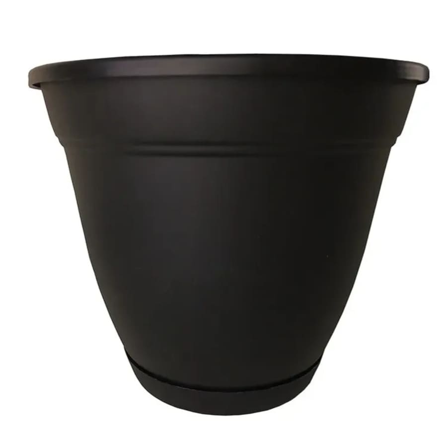 Garden Treasures 12" Plastic Indoor/Outdoor Planter with Drainage Holes: $4