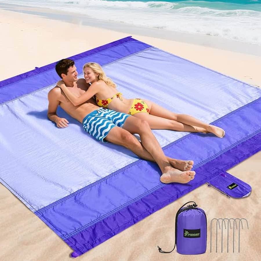 Pteromy 9x10-Foot Beach Blanket: $12.64