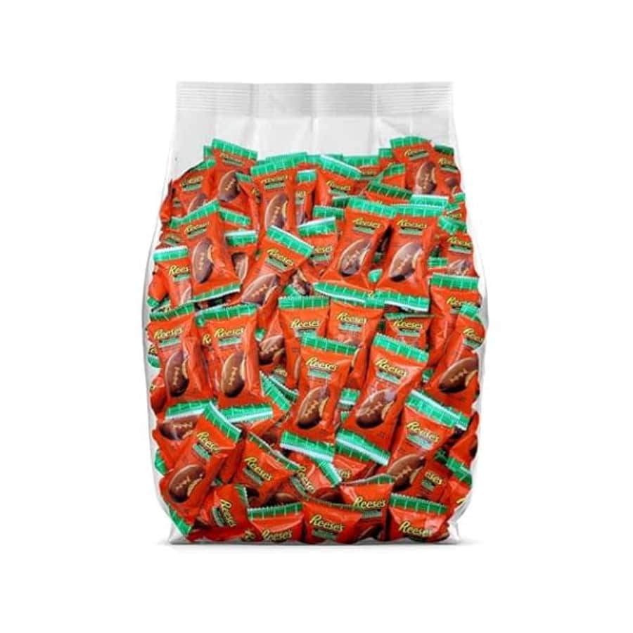 Reese's Peanut Butter Football 200-Pack: $26 Reese's Peanut Butter Football 200-Pack: $26