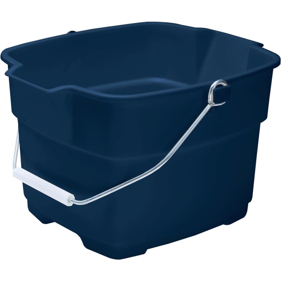 Rubbermaid 15-Quart Roughneck Square Bucket: $13