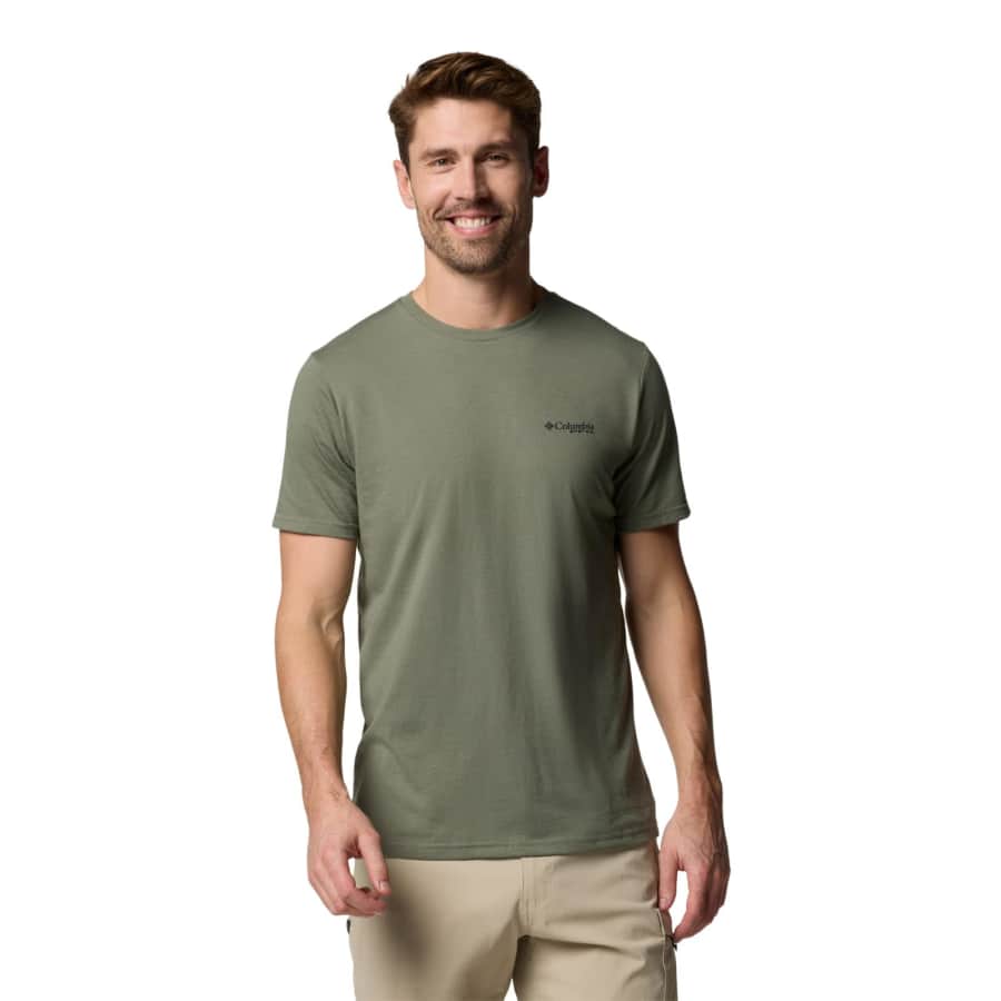 Columbia PFG Fish Flag Shirt: $26.12