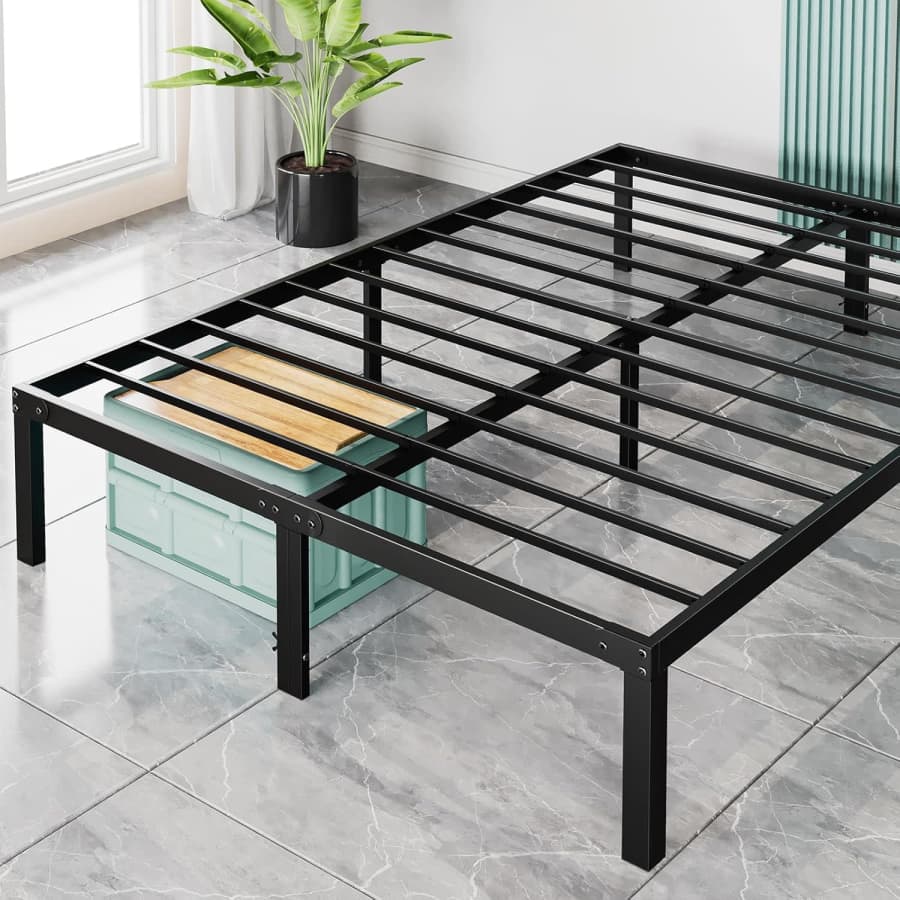 Sweetcrispy Queen Bed Frame: $50 Sweetcrispy Queen Bed Frame: $50