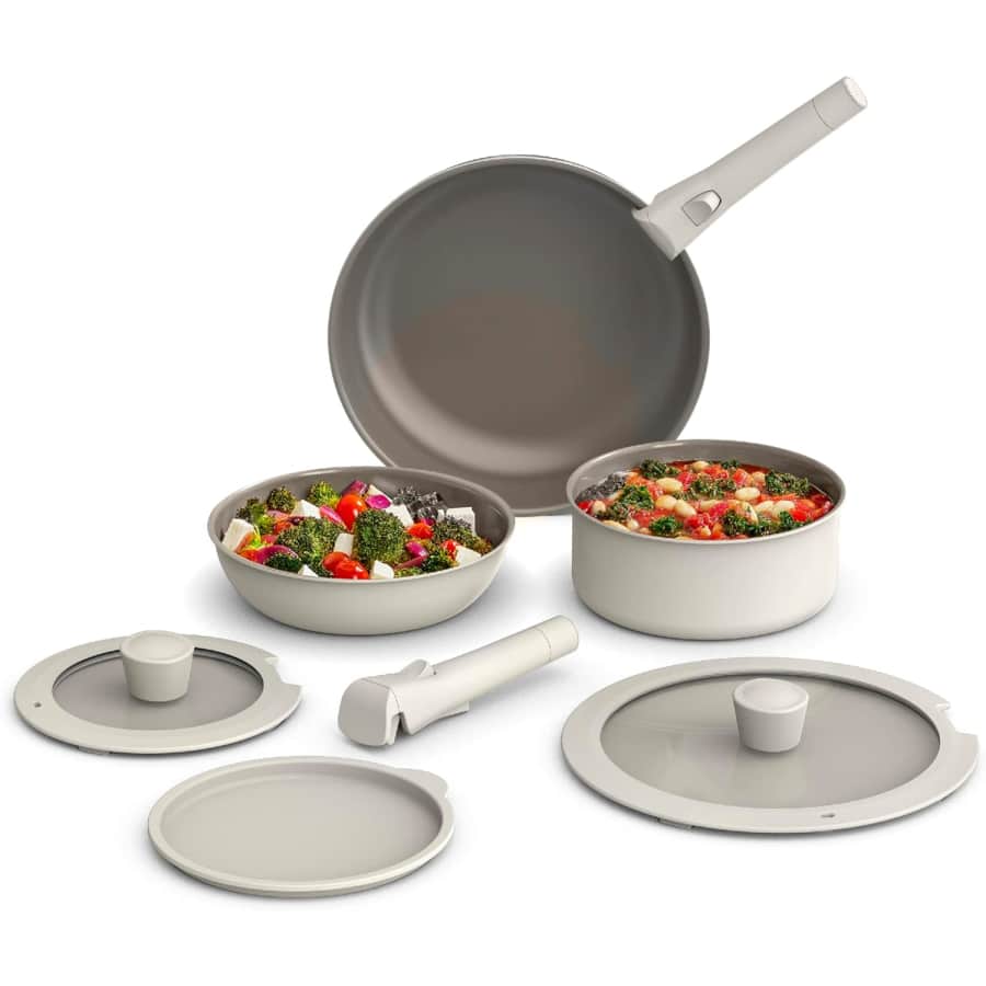 Bella 8-Piece Cookware Set: $29 Bella 8-Piece Cookware Set: $29