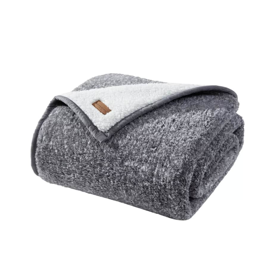 Koolaburra by UGG Sherpa Throw Blanket: $19.99