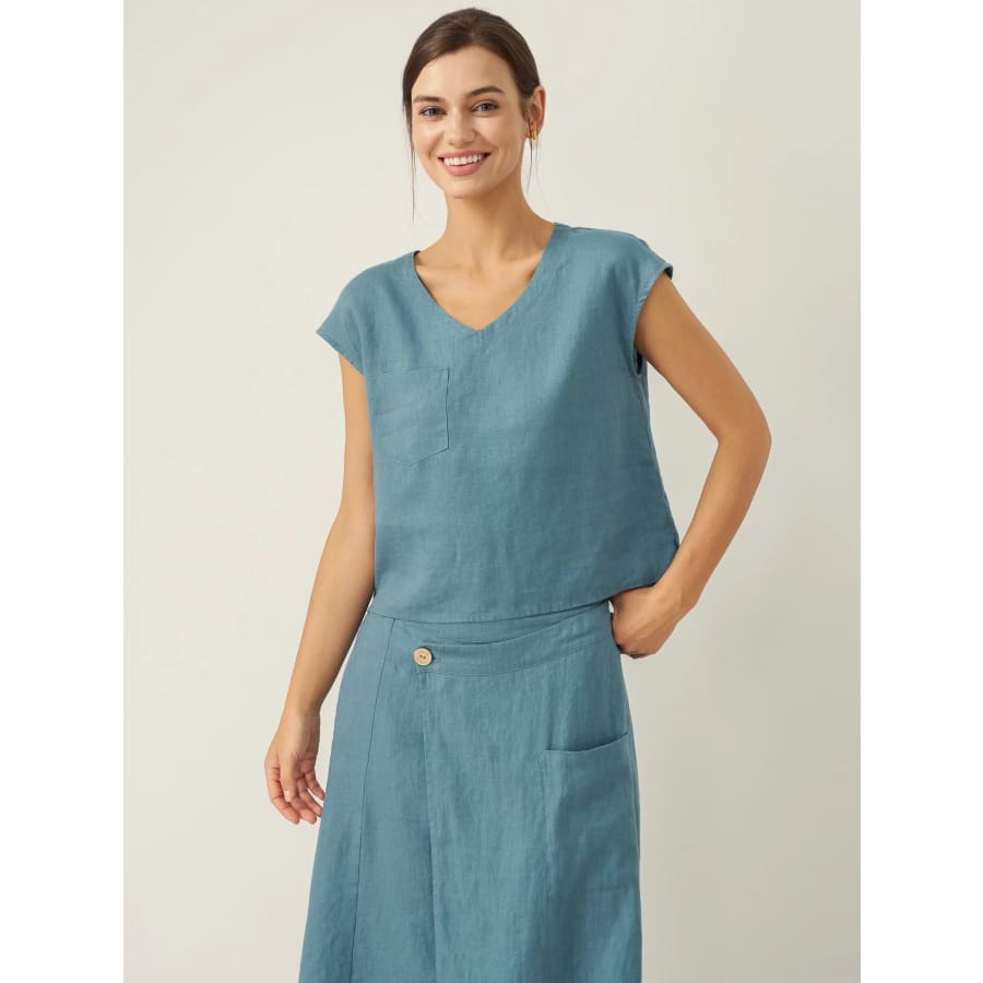 Women's Linen V-Neck Cap Sleeve Crop Top: $27.15 Women's Linen V-Neck Cap Sleeve Crop Top: $27.15