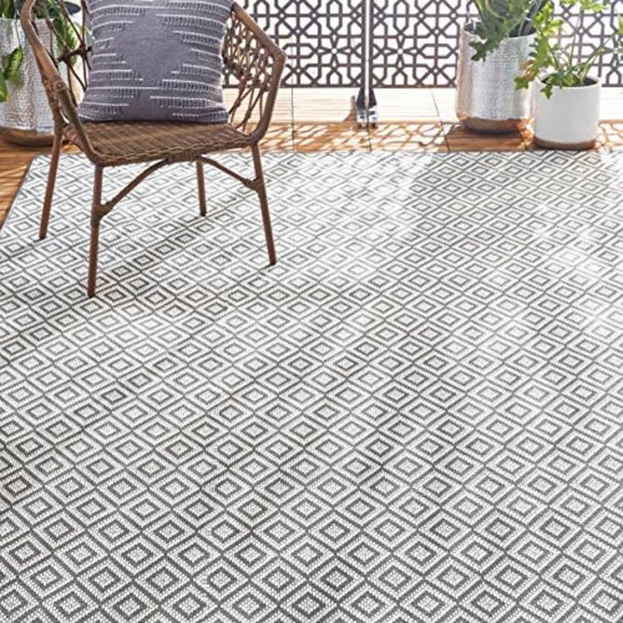 Home Dynamix Tripoli Lydia Indoor/Outdoor Area Rug 5'3"x7'3", Modern Gray for $43