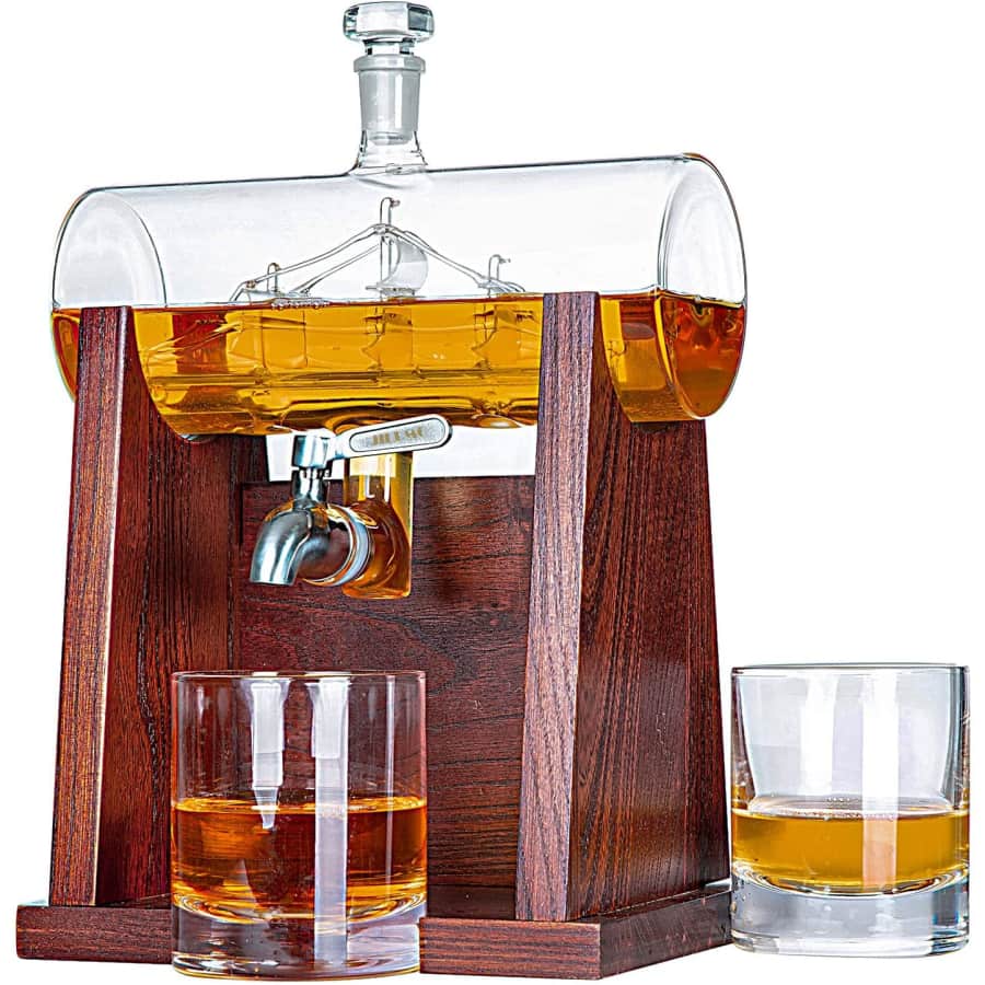 Jillmo Whiskey Decanter Set for $80