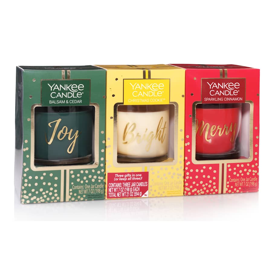 Yankee Candle Holiday Jar Candle 3-Piece Gift Set for $15