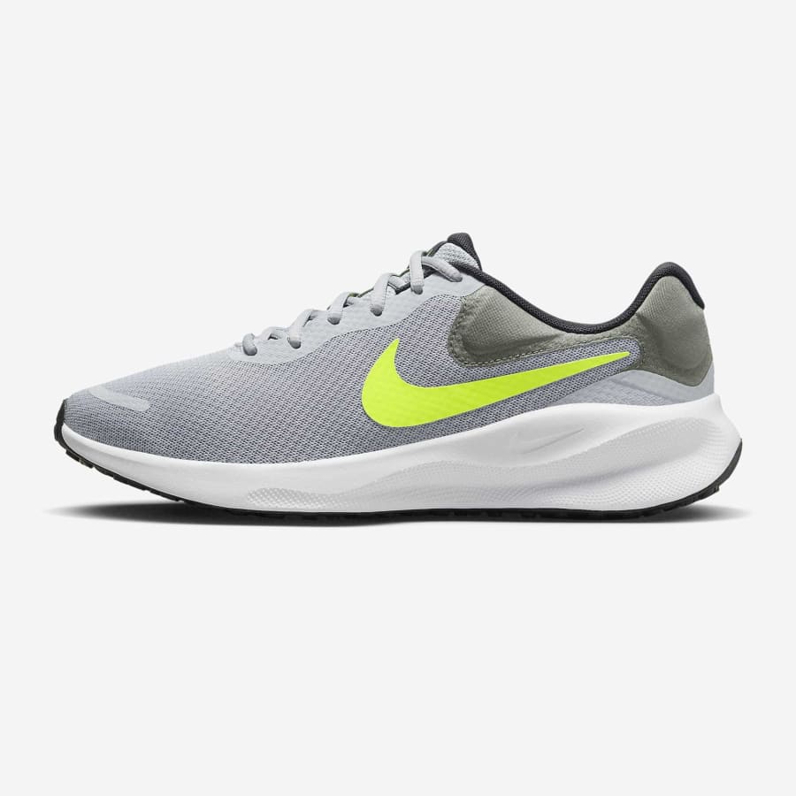 Nike Men's Revolution 7 Shoes for $53