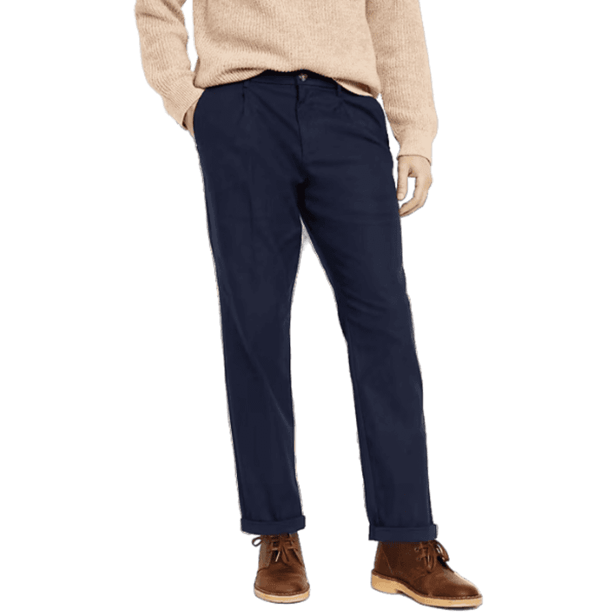 Old Navy Men's Loose Taper Pleated Chino Pants (M size only) for $13 Old Navy Men's Loose Taper Pleated Chino Pants (M size only) for $13