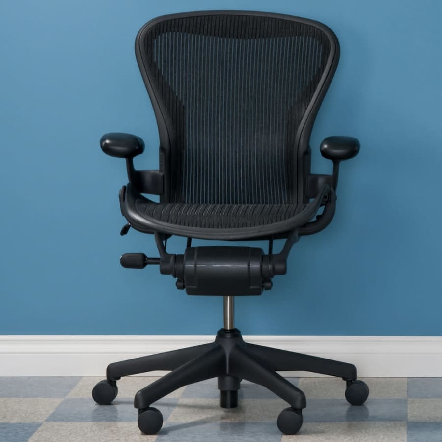 Steelcase 15% Off + $45 Gift Card Apr 2026