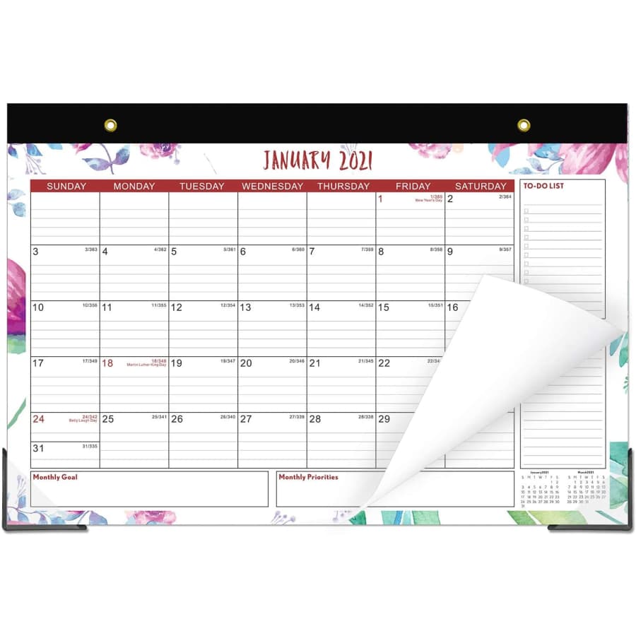 Winwill 2021 Desk Pad Calendar for $7