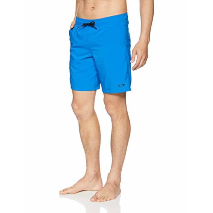 Oakley Men's Ace Volley 18, Blackout, XS for $38 Oakley Men's Ace Volley 18, Blackout, XS for $38