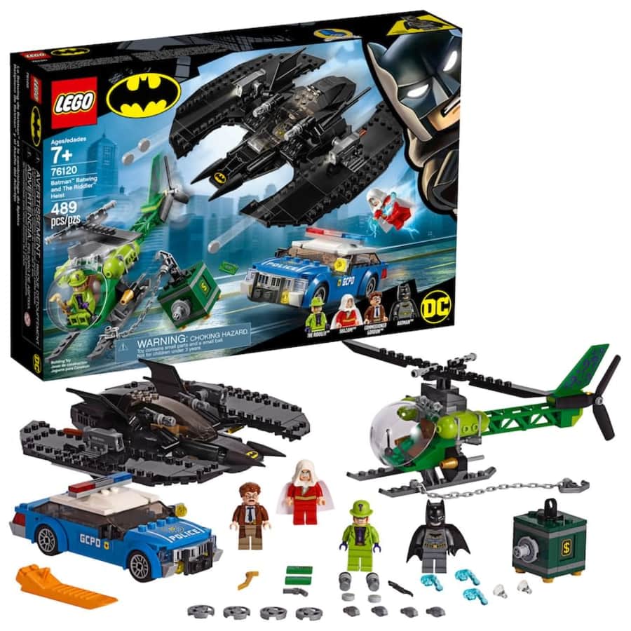 LEGO DC Comics Super Heroes Batman Batwing and The Riddler Heist Set for $40 LEGO DC Comics Super Heroes Batman Batwing and The Riddler Heist Set for $40