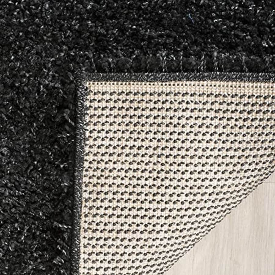 SAFAVIEH California Shag Collection Area Rug - 5'3" x 7'6", Silver, Non-Shedding & Easy Care, for $125