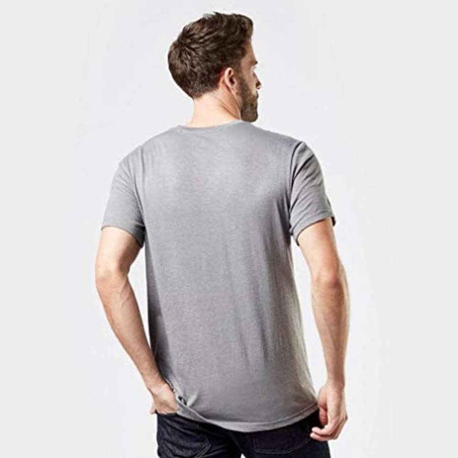 Fox Head Fox Men's Standard LEGACY MOTH SHORT SLEEVE BASIC T-SHIRT, Heather Graphite, L for $65