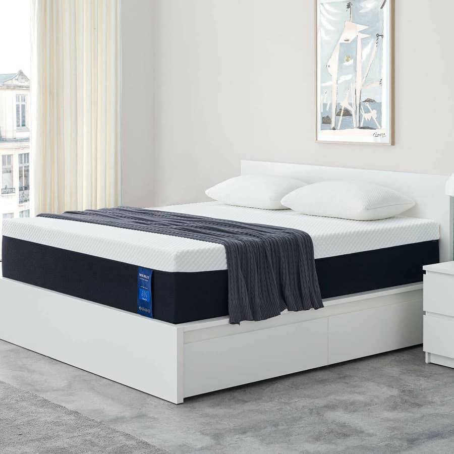Molblly 8" Pressure Relief Gel Memory Foam Queen Mattress for $200