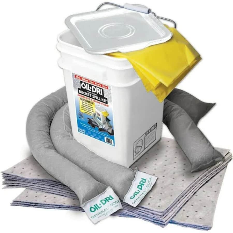 Oil-Dri 5-Gallon Universal Spill Kit for $29