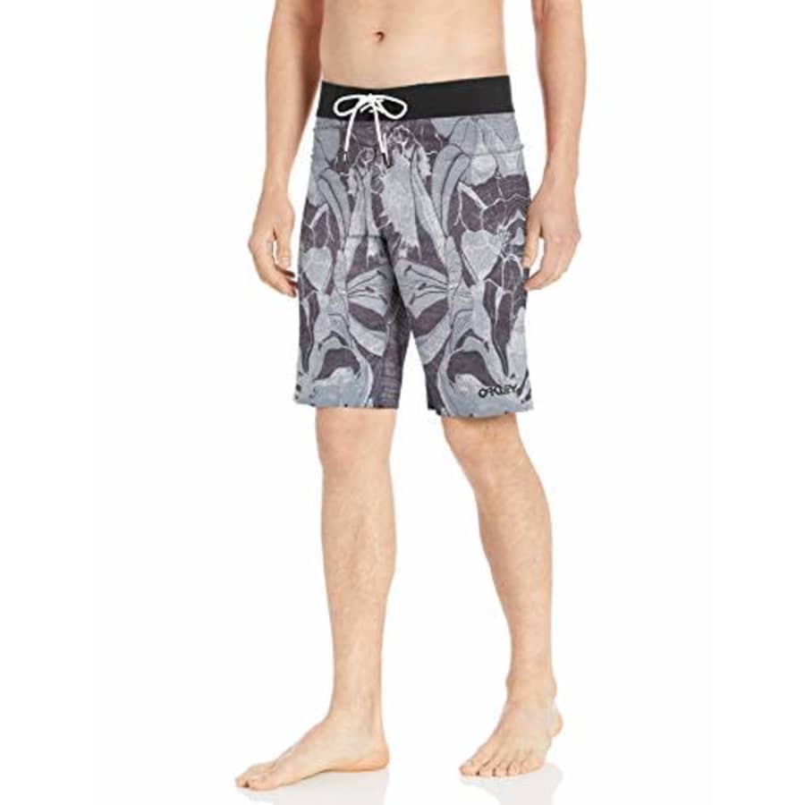 Oakley Men's Channel Flower 21 Inches, Forged Iron, M for $50