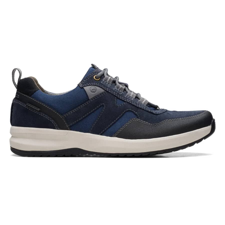 Clarks Outlet Store at eBay: Up to 70% off