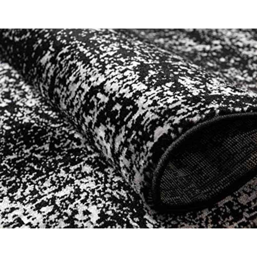 Unique Loom Sofia Collection Area Rug - Casino (6' 1" x 9' Rectangle, Black/ Ivory) for $53