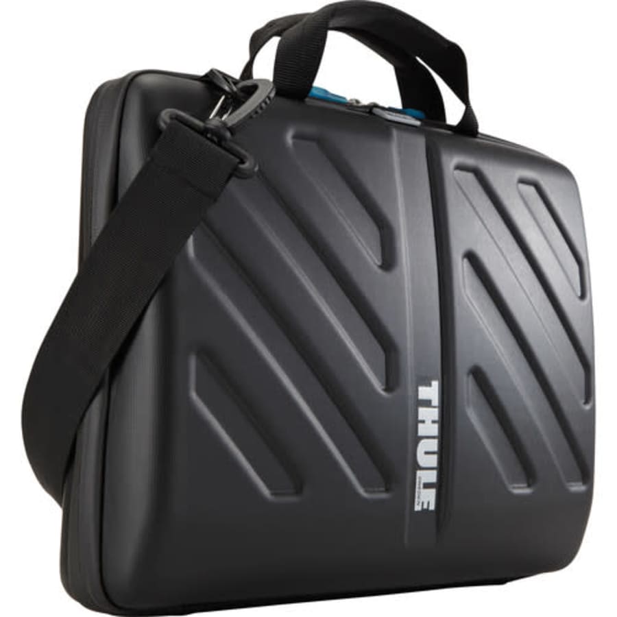 Thule Gauntlet Attache for 15" MacBook Pro and iPad for $20 Thule Gauntlet Attache for 15" MacBook Pro and iPad for $20