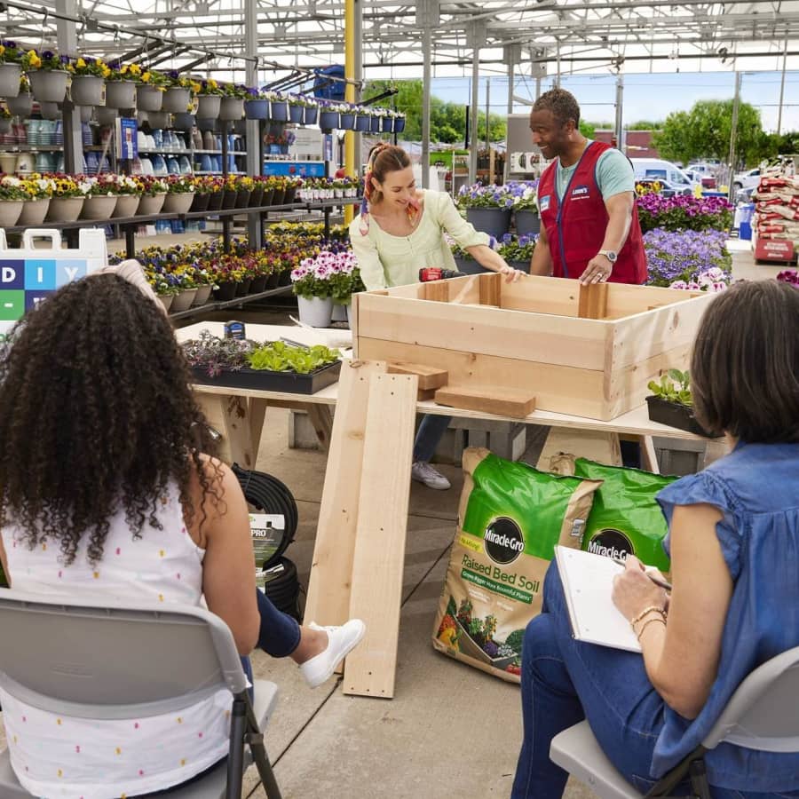 Lowe's Gardening Workshops: for free