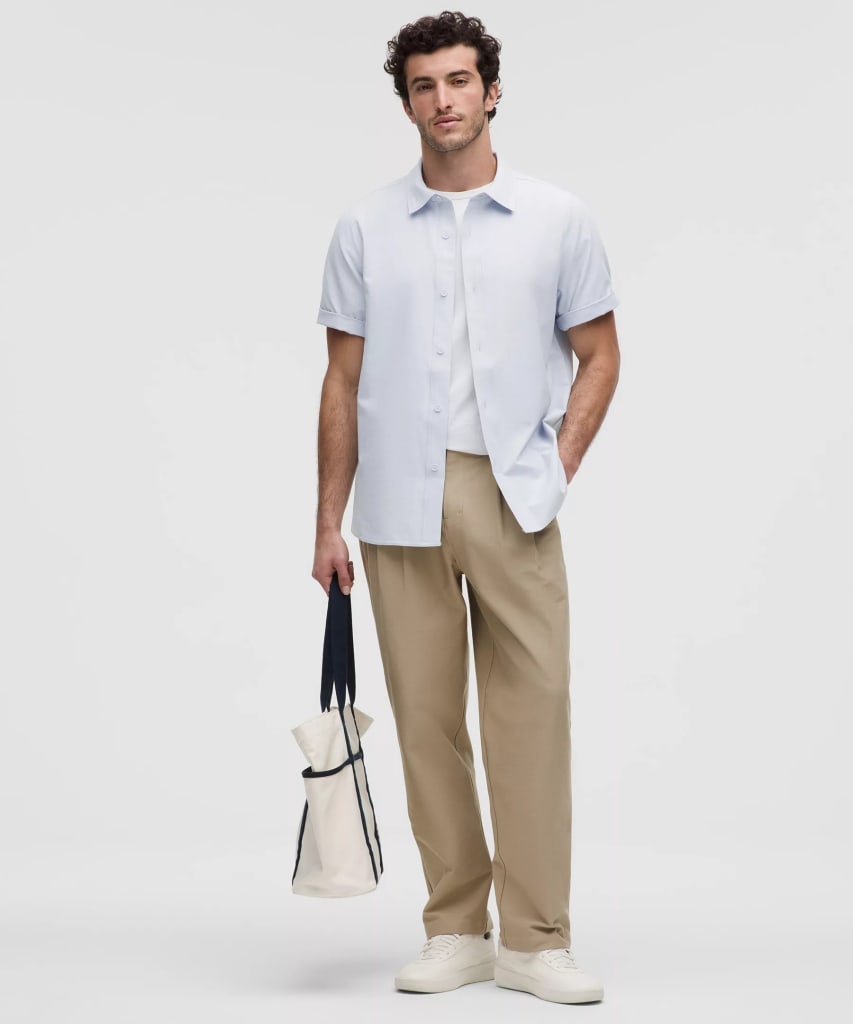 lululemon Men's LuluLinen Short-Sleeve Shirt