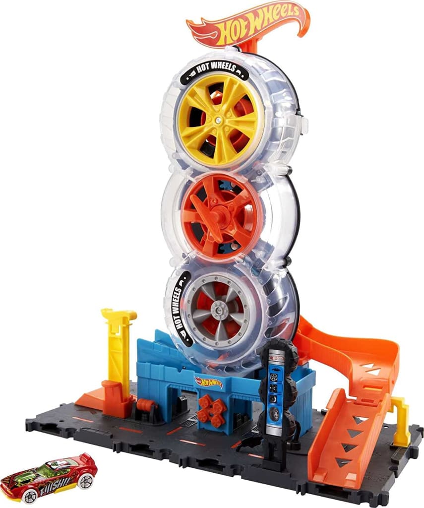 Hot Wheels City Super Twist Tire Shop Playset for 23 HDP02