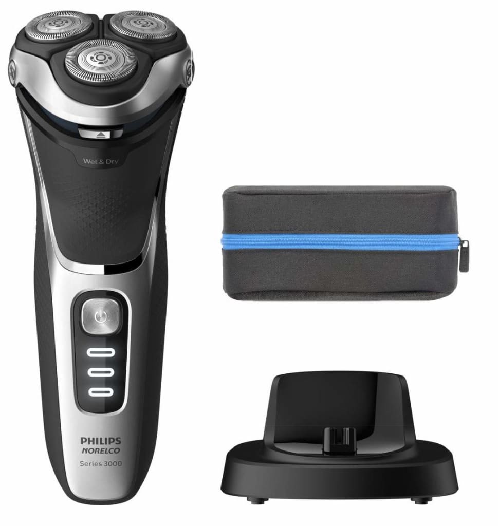 Philips Norelco Shaver 3800 for 60 w/ Prime S3311/85