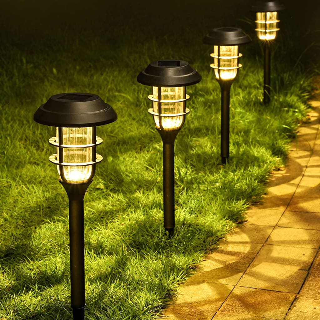 Gigalumi Solar Pathway Light 8-Pack for $20 - XMG-8N