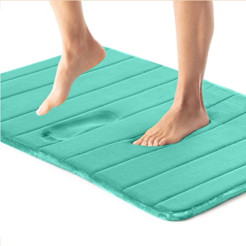 Gorilla Mats Premium Large Exercise Mat – 8' x 4' x 1/4 Ultra Durable,  Non-Slip, Workout Mat for Instant Home Gym Flooring – Works Great on Any  Floor Type or C…