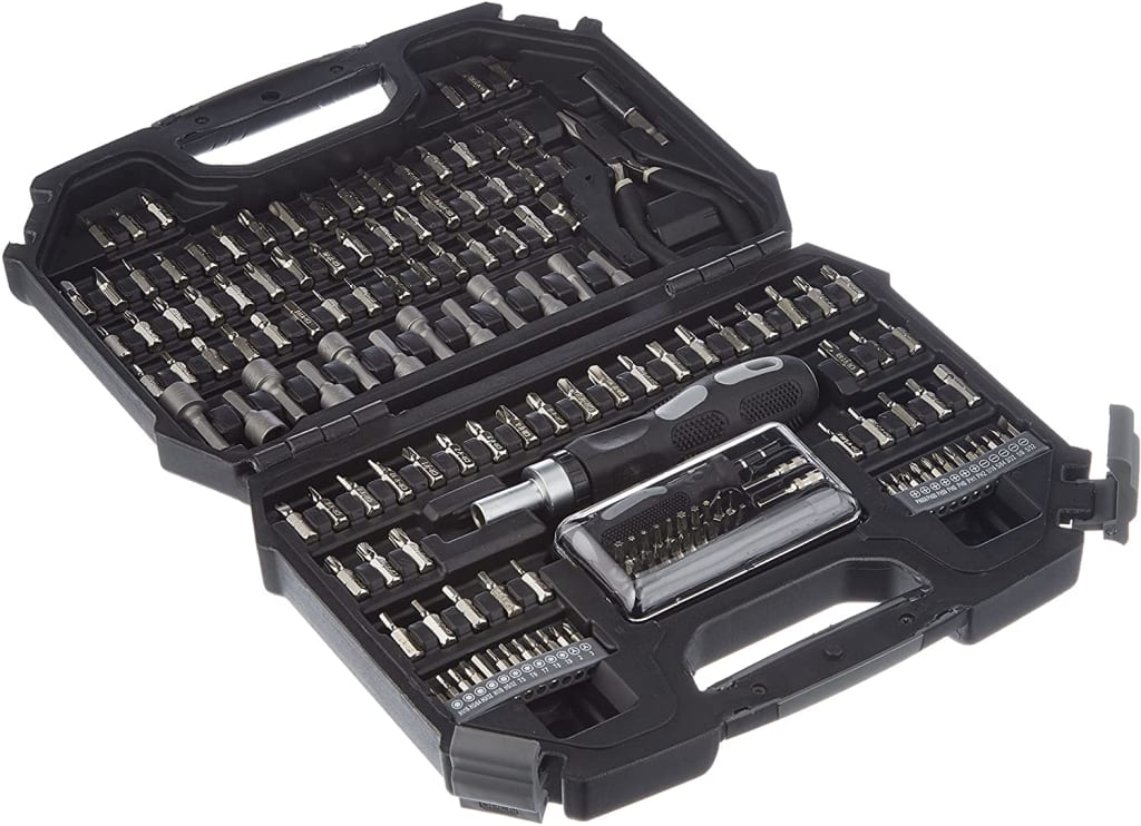Amazon Basics 151Piece Screwdriver Bit Set w/ Ratcheting Screwdriver