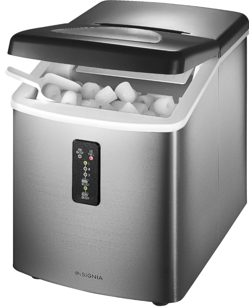 Insignia 33-lb. Portable Ice Maker for $118 - NS-IMP33SS9