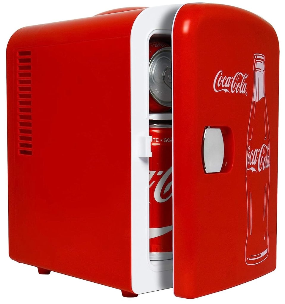 Coca Cola Classic Can Mini Fridge For Kwc C Az