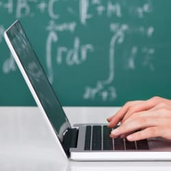Most College Students Shouldn't Spend More Than $500 on a Laptop
