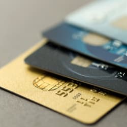 11 Tips for Keeping Your Credit and Cash Safe This Holiday Season