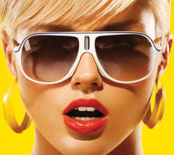 Time to Accessorize: Oakleys for $59, Best Watch Sale Since July