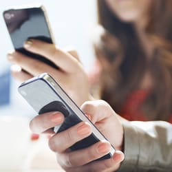 Handy Handsets: Cheapest iPhone 5S Ever, Motorola Prepaid Phone for $8